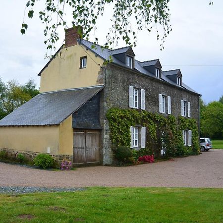 Domaine De La Basse Orme Bed & Breakfast Les Iffs Exterior photo